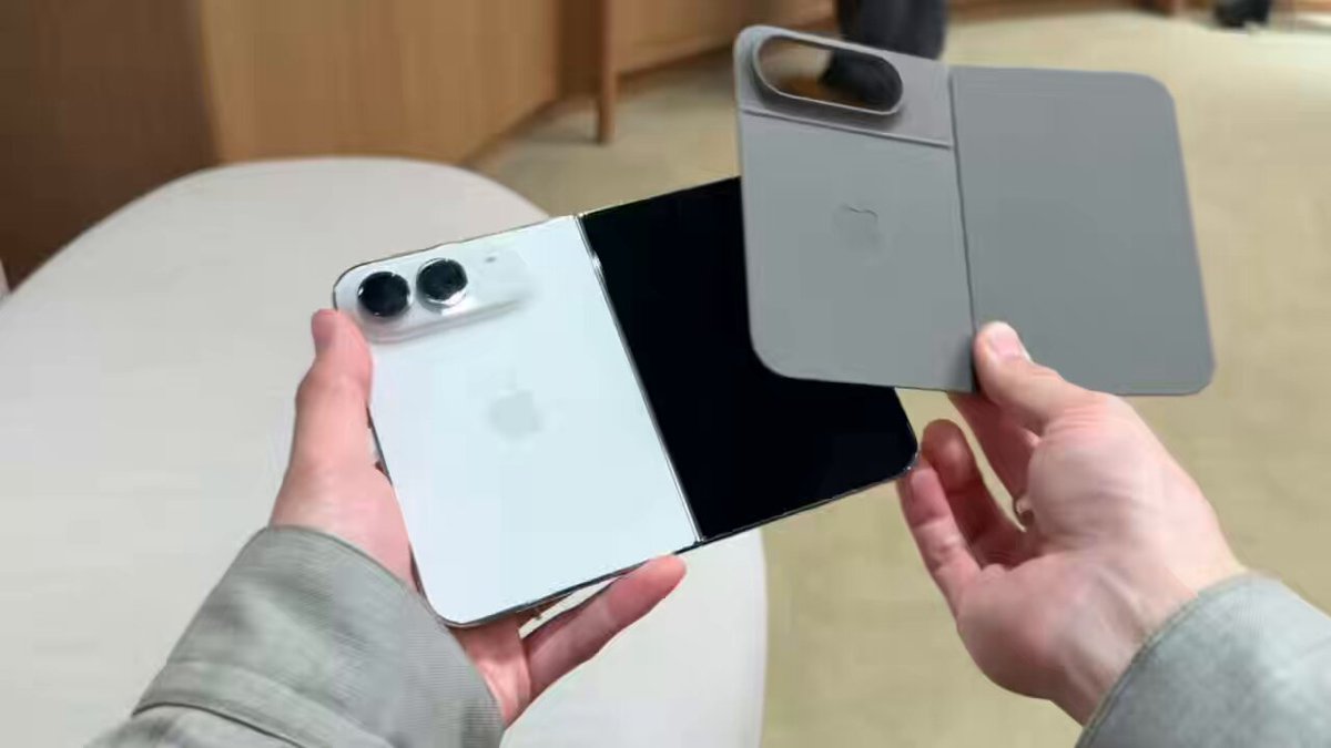 iPhone Duoとマグネット式ケースを手に持って紹介する投稿映像
